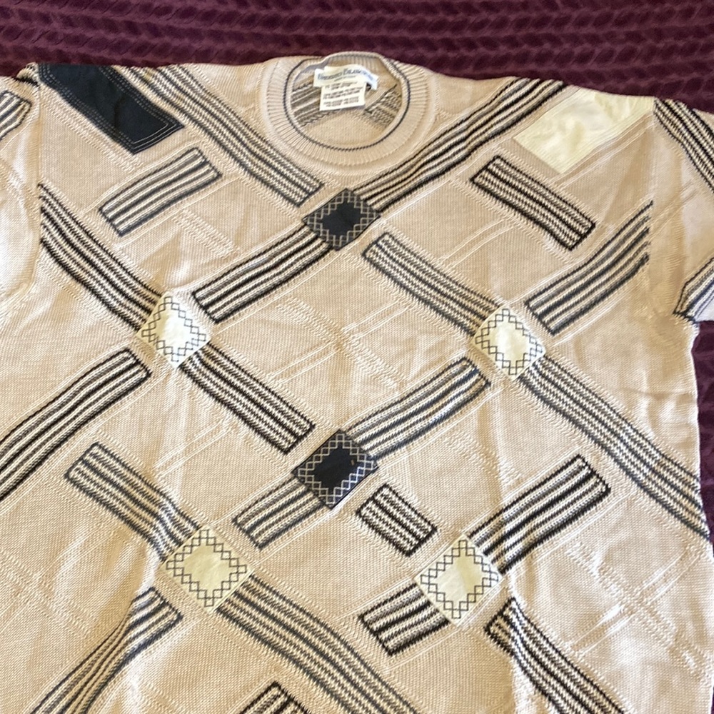 New Umberto Bilancioni Italian made sweater size 54
